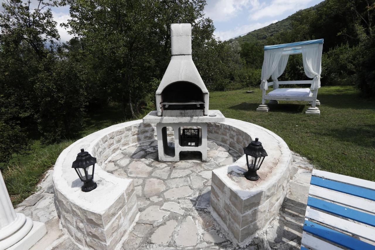 D'amore Montenegro Villa Donji Morinj